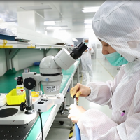 如何清潔光纖激光器上的光纖連接器