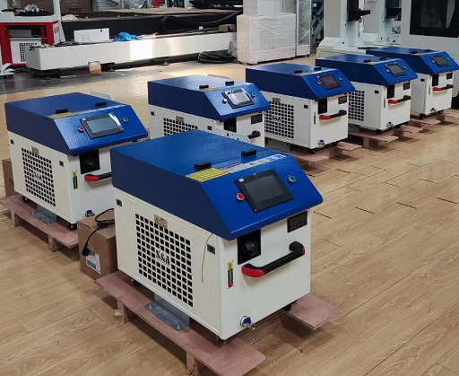 手持式激光焊接機和清洗機開機操作視頻