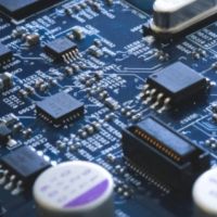 正負極接反了會燒電路板嗎?